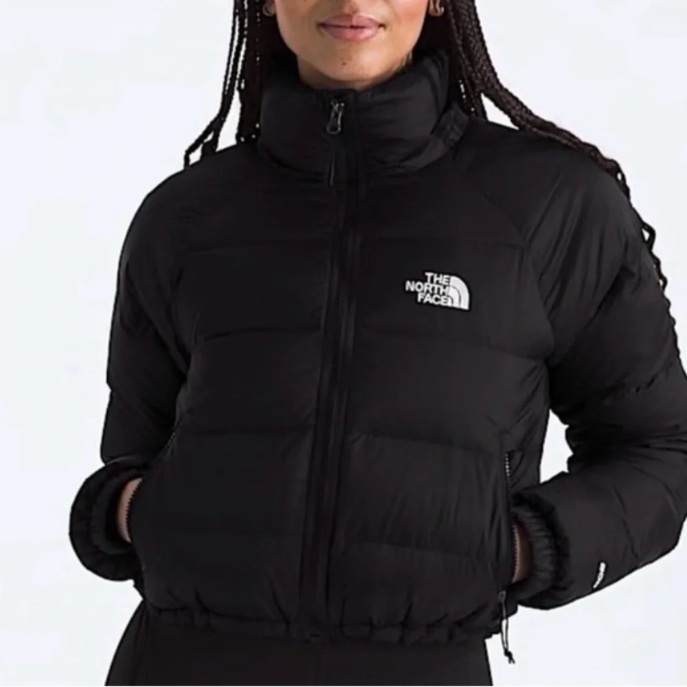 The North Face Women's Puffer Jacket - Picture 1 of 14